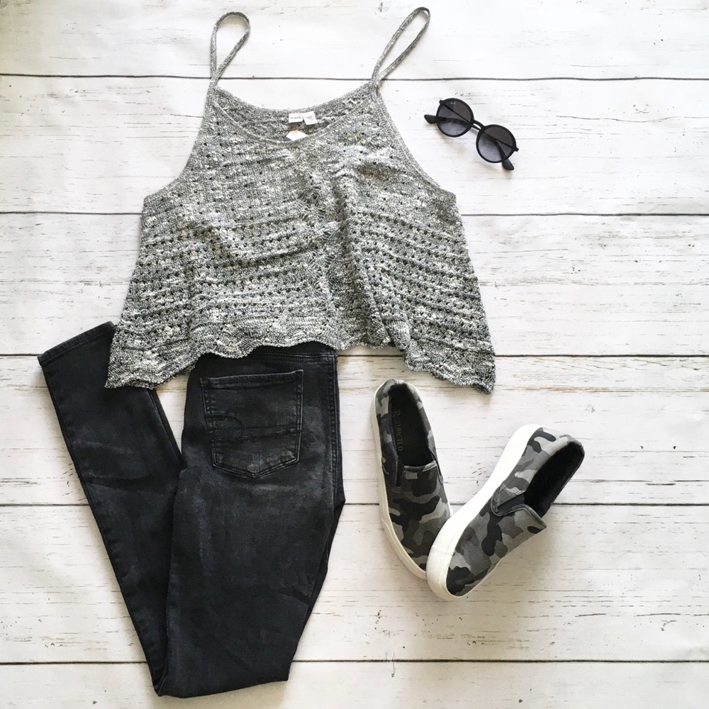NWT Melrose and Market Scalloped Knit Tank